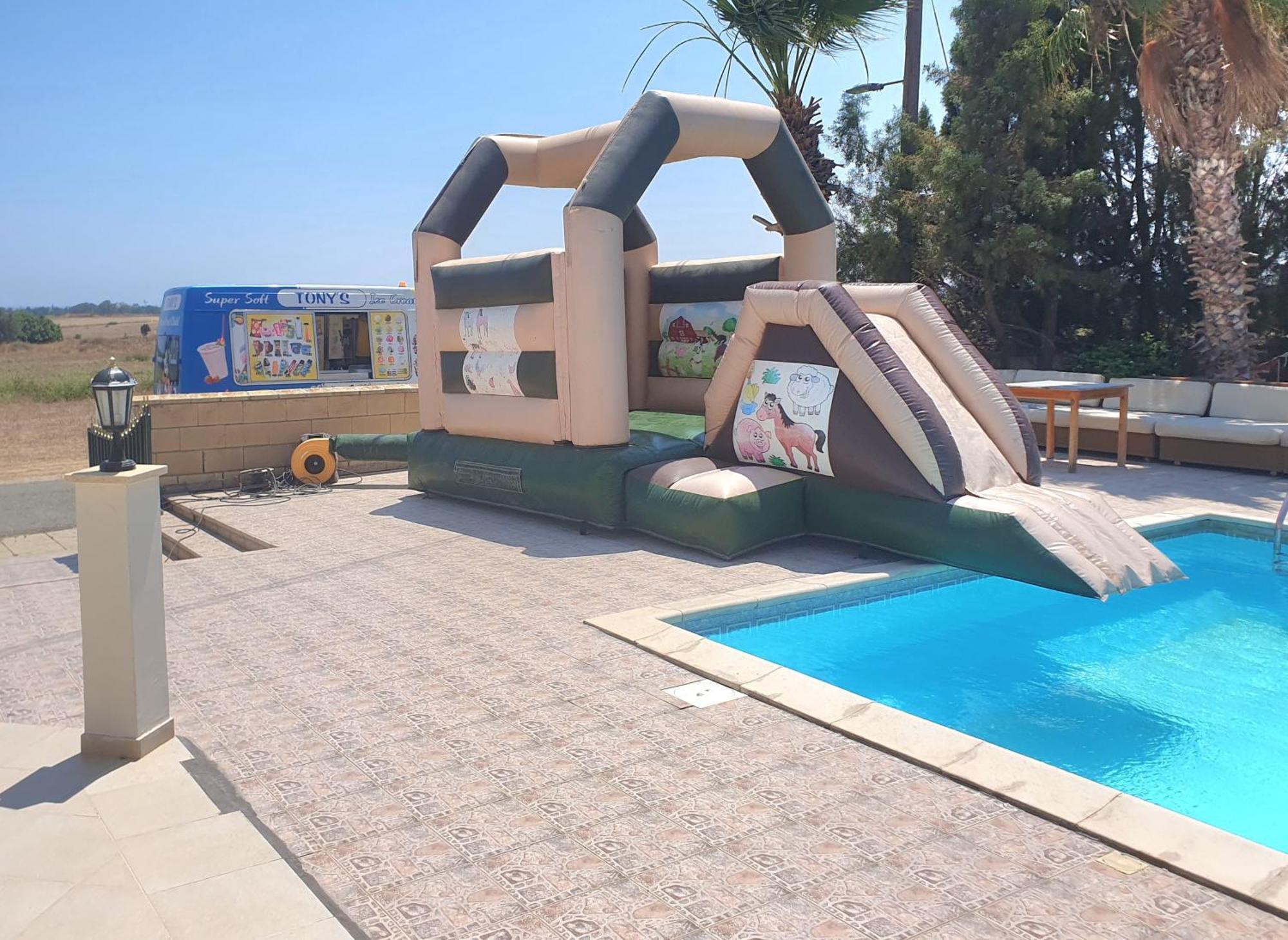 Larnaca Mansion Ideal For 3 Families Or More Pokoj fotografie